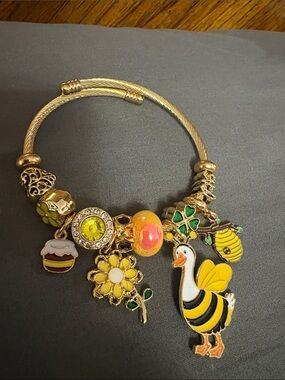 Gold-Tone Bee & Duck Charm Bracelet - Yellow Floral Charms